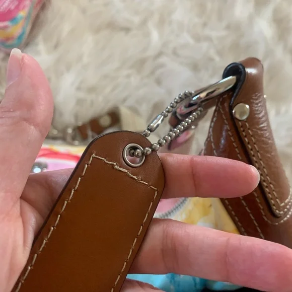 Vintage Coach Hampton Multicolor Pastel Hobo Purse - Picture 8 of 10